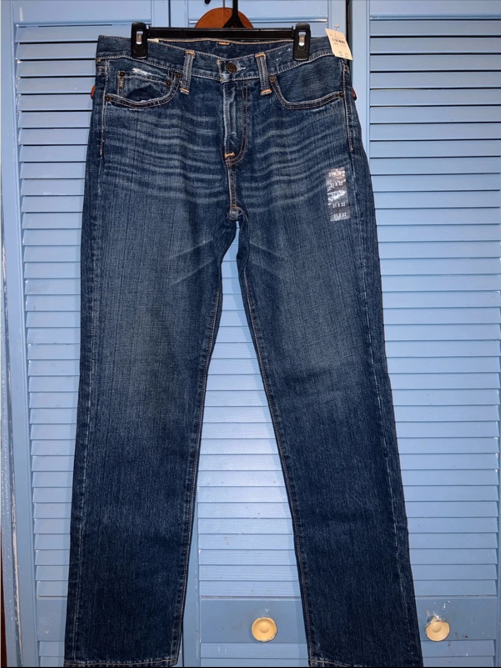Abercrombie & Fitch Men's Indigo Straight Jeans